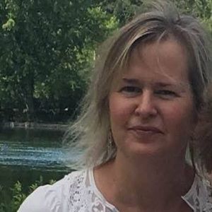 Meet your Posher, Beth